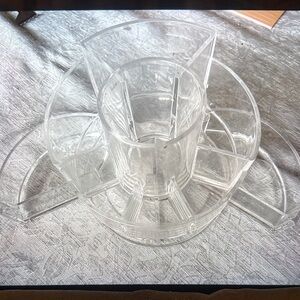 Clear Rotating Organizer for makeup 💄 or office supplies 🖇️